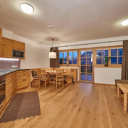 بيرغ أند سيبليك بفيفيرباوير شقة