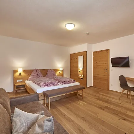 Апартаменти Berg- & Seeblick Pfefferbauer *