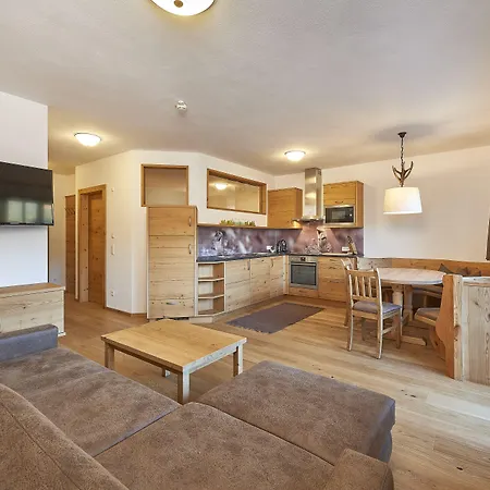 Berg- & Seeblick Pfefferbauer Апартаменти Целль-ам-Зеє