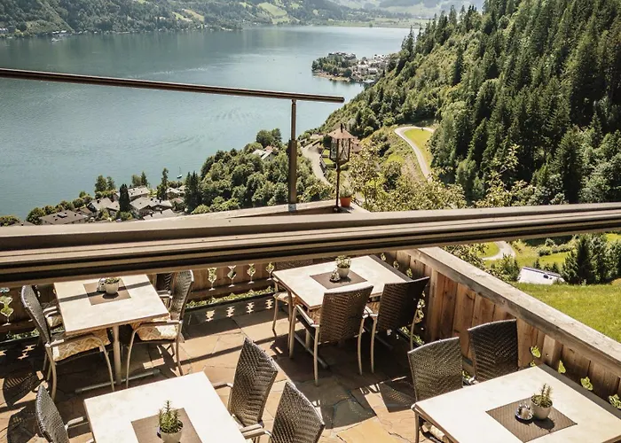 Berg- & Seeblick Pfefferbauer Целль-ам-Зеє