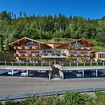 Apartment Berg- & Seeblick Pfefferbauer Zell am See