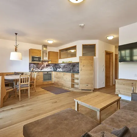 Berg- & Seeblick Pfefferbauer * צל-אם-זי